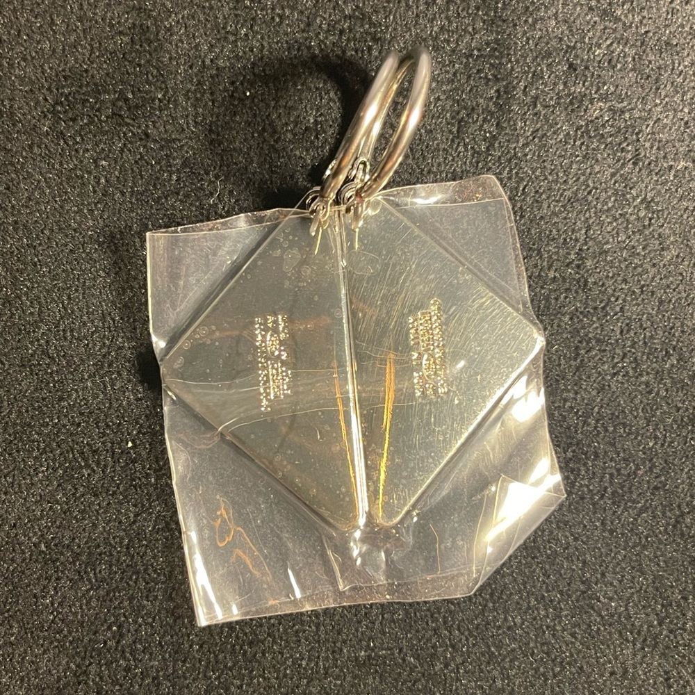 Label Earring Set - Picture 2 of 3